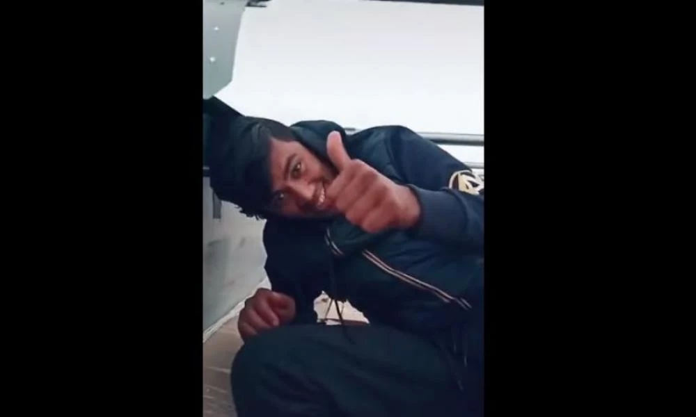 Αφγανοί ταξιδεύουν στοιβαγμένοι ανάμεσα σε εμπορεύματα φωνάζοντας... "Germany-Germany"